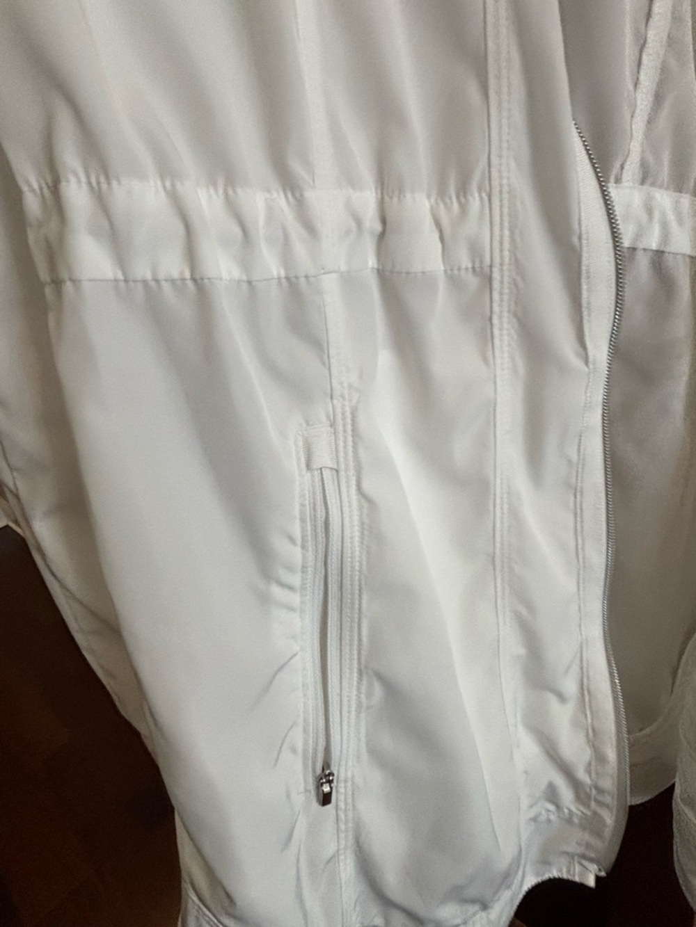 EUC Athleta Rain Jacket medium - Picture 9 of 11